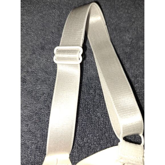 Womens STRM LINE intimates White wireless bra size 40C - Picture 7 of 7